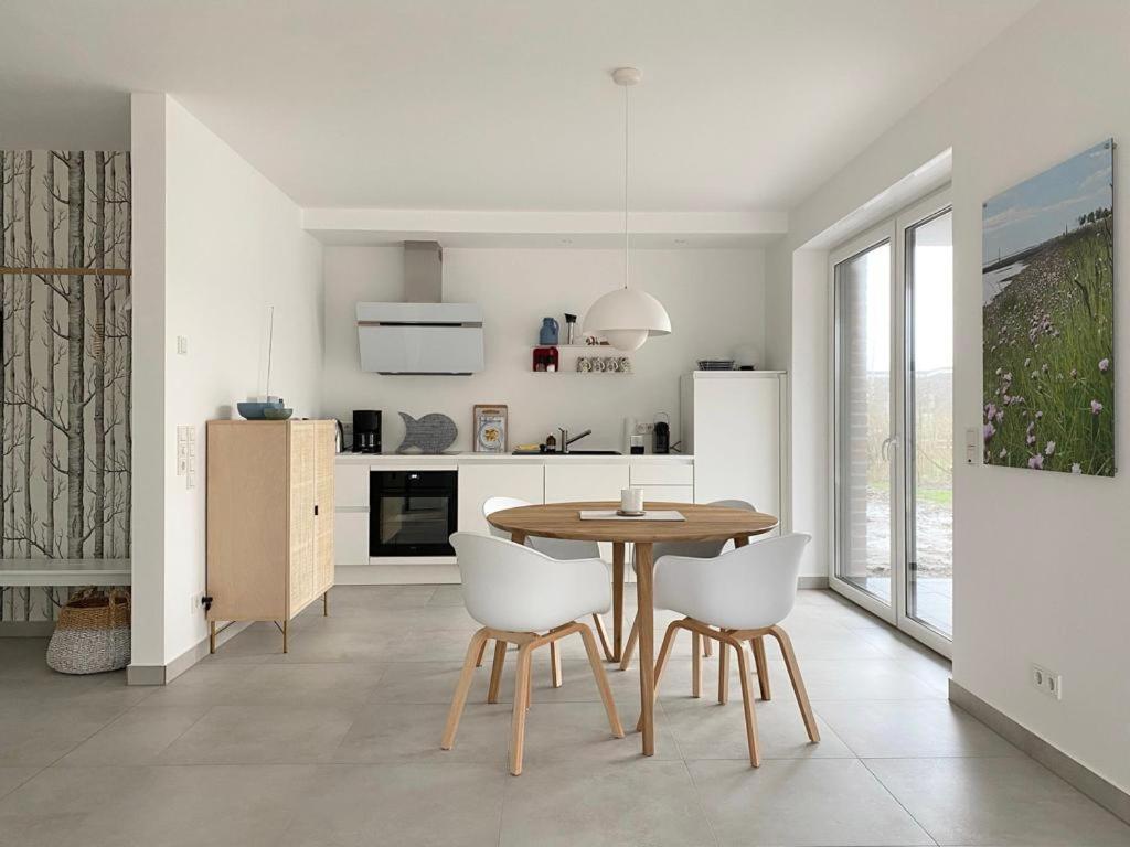 Ferienwohnung Hein Am Nordseedeich Butjadingen Exterior photo